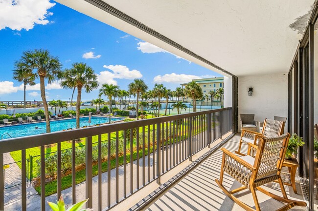 Oceanview 2 BR 2 BA in Vero Beach Turnkey ... - Oceanview 2 BR 2 BA in Vero Beach Turnkey ... Unidad #208 Rental