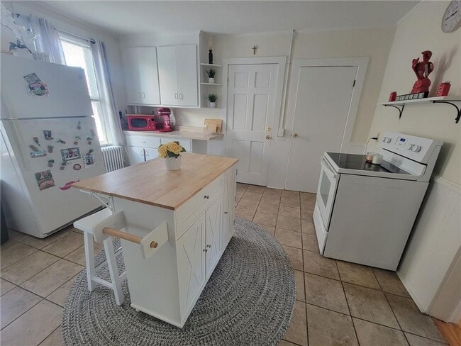 Photo - 19 Dixon St Unit 2