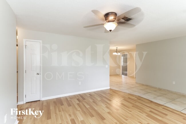 Photo - 6217 Indian Ln