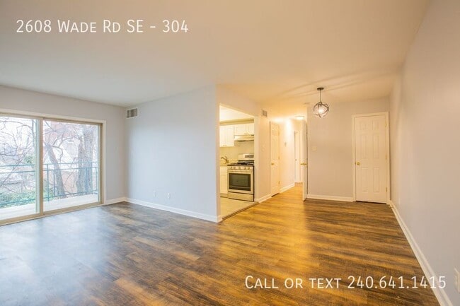 Photo - 2608 Wade Rd SE