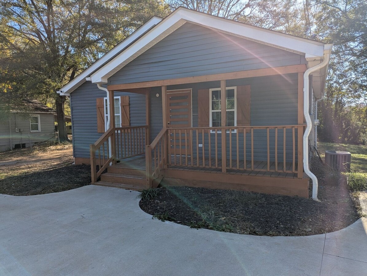 Very Nice Two Bedroom Two Bath Coming SOON! - Very Nice Two Bedroom Two Bath Coming SOON!