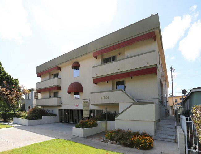 Photo - S&E- Venice Apartments