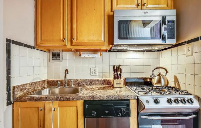 Photo - 1121 Arlington Blvd Unidad 141