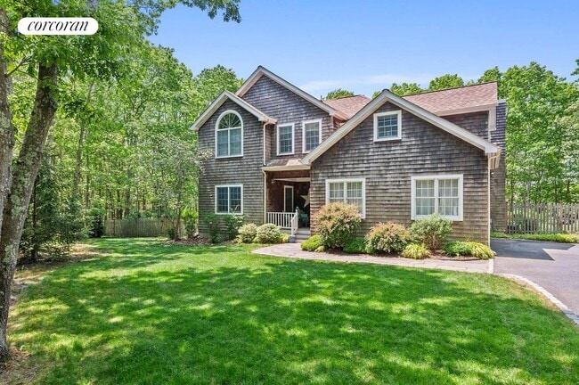 Photo - 21 Cove Neck Ln