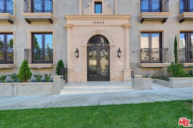 Photo - 10830 Massachusetts Ave Condo Unit 201
