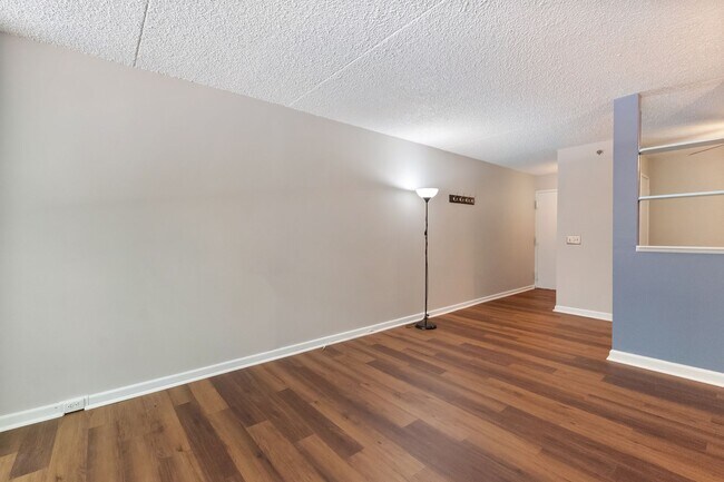 Photo - Spacious 2BR Condo in the Heart of Alexandria | Prime Location & Great Amenities