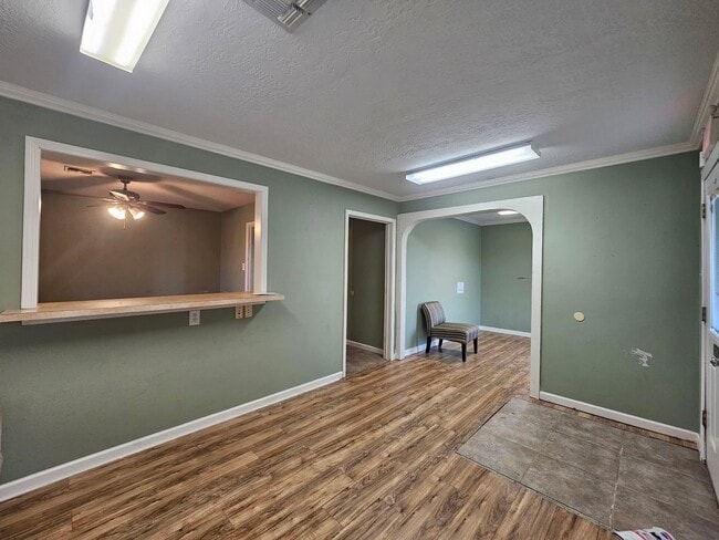 Photo - 1501 6th St N