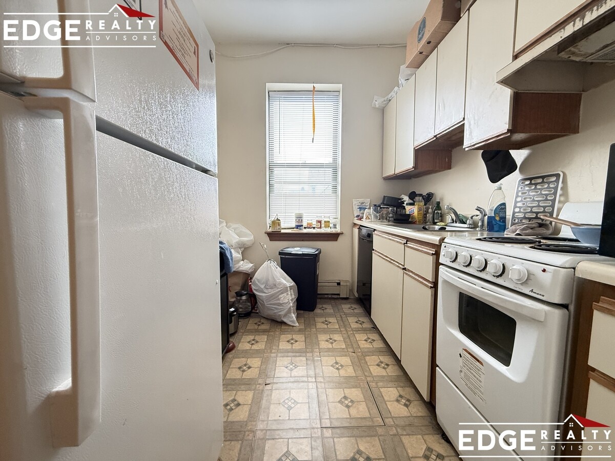 Photo - 96 Linden St Unit 7