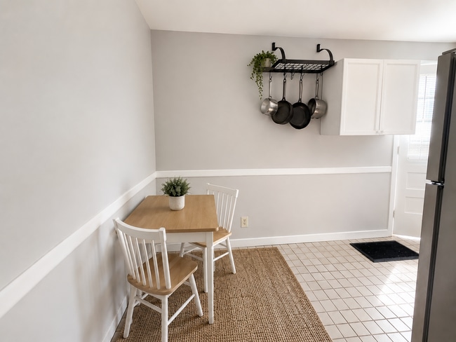 Photo - 1-bed 1-bath – Heritage Hill Apartment Unit Lyon 2