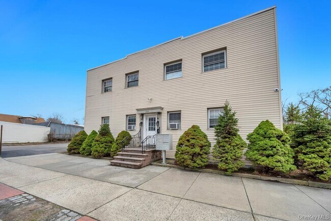 Photo - 1550 Montauk Hwy Unit 1B