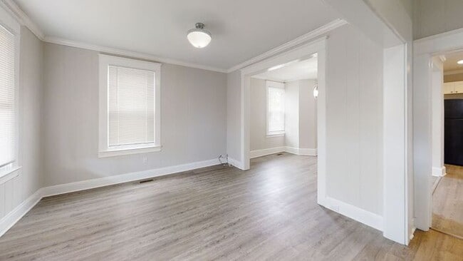 Photo - 3 Bedroom with Spacious basement