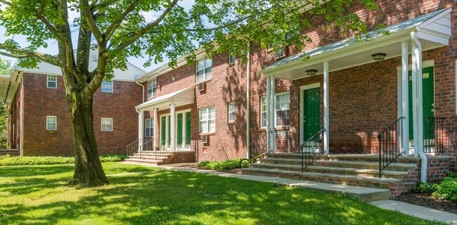 Photo - Nottingham Manor