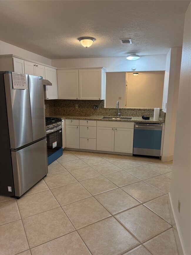 Photo - 14322 Golden Cypress Ln