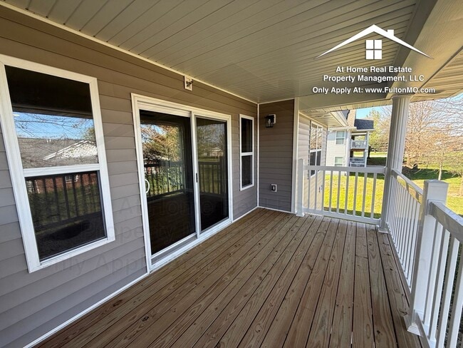 Photo - 2610 N Bluff St Unit 2610-201 North Bluff Street