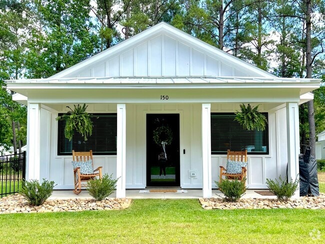 Building Photo - 150 Long Pond Loop Rental