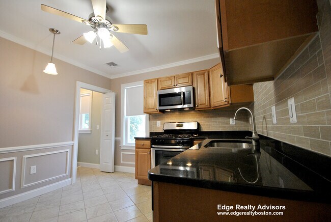 Photo - 40 Turner St Unit 3