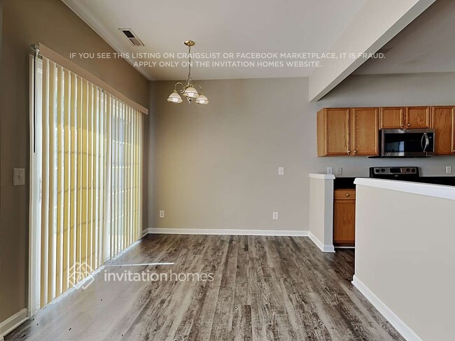 Photo - 1460 Cantwell Ct