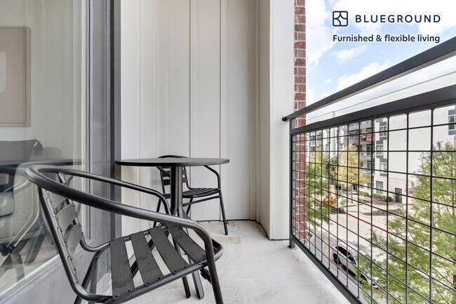 Photo - 3403 Harmon Ave Unidad FL3-ID344