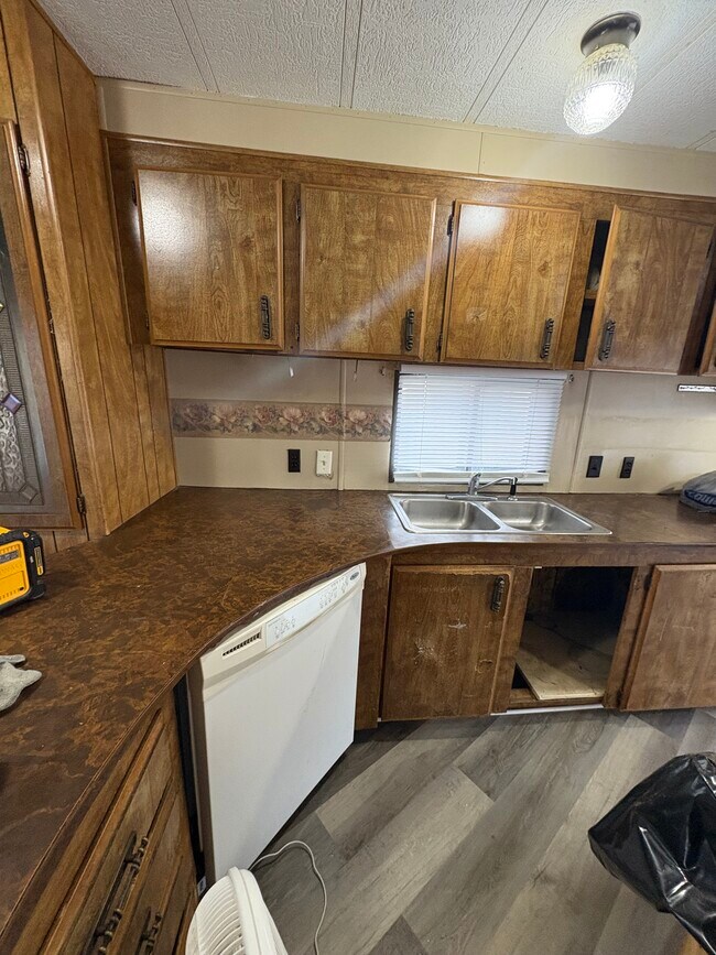 Photo - 304 S Adams St