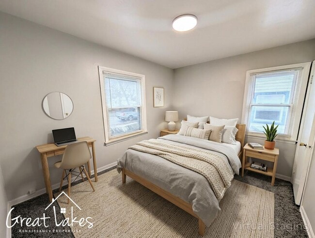 Photo - Cozy 4 Bedroom 1 Bathroom now available for rent