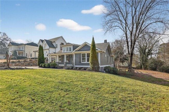 Photo - 86 Woodstock Rd