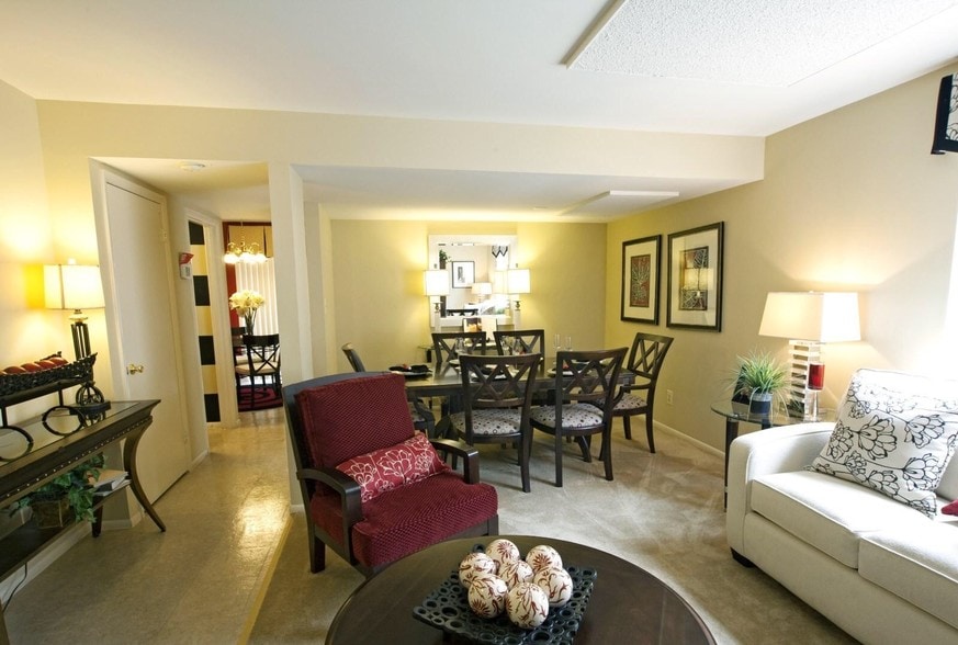 3 Bedroom 1212 SF-Living / Dining Area