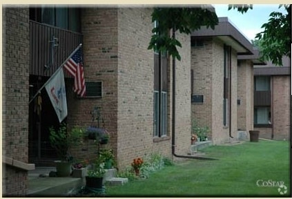 Oklahoma Manor 58th