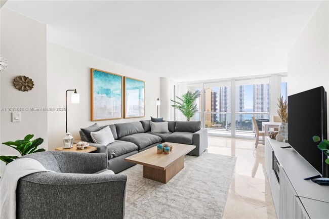 Building Photo - 16500 Collins Ave Unit 1752