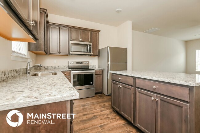 Photo - 1075 Arlene Dr