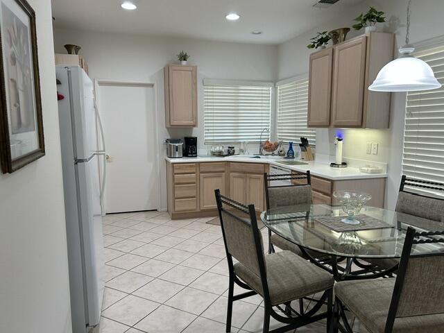 Photo - 39830 Somerset Ave