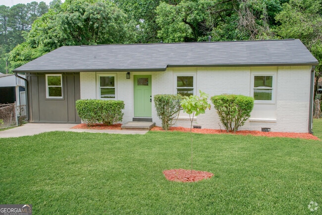 Building Photo - 2625 Santa Barbara Dr NW Rental