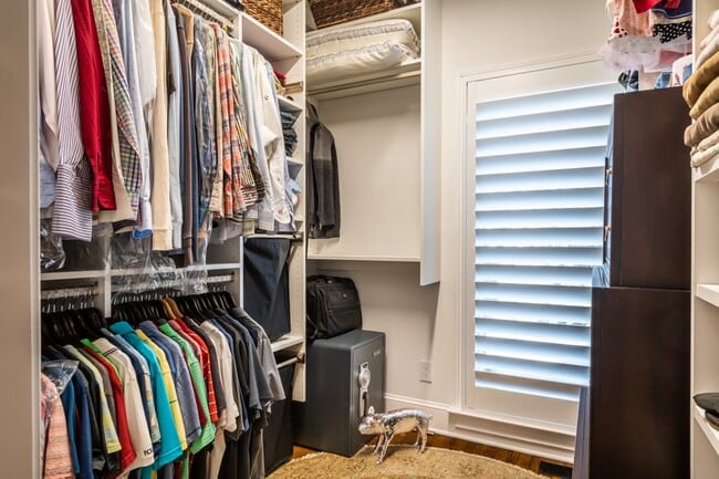 Photo - 7323 Swansea Ln