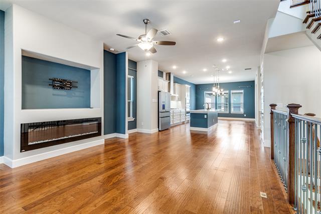 Photo - 8218 Laflin Ln