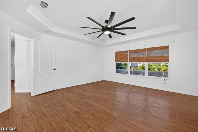 Photo - 2858 Via Campania St