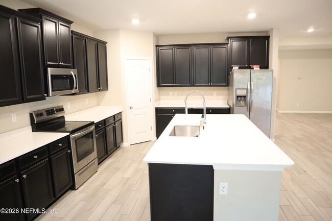 Photo - 6816 Crosby Falls Dr