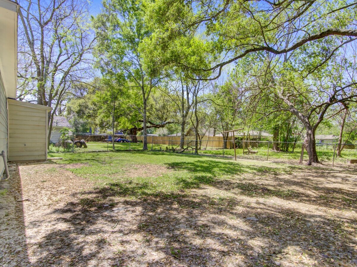 Photo - 313 N Beauregard St