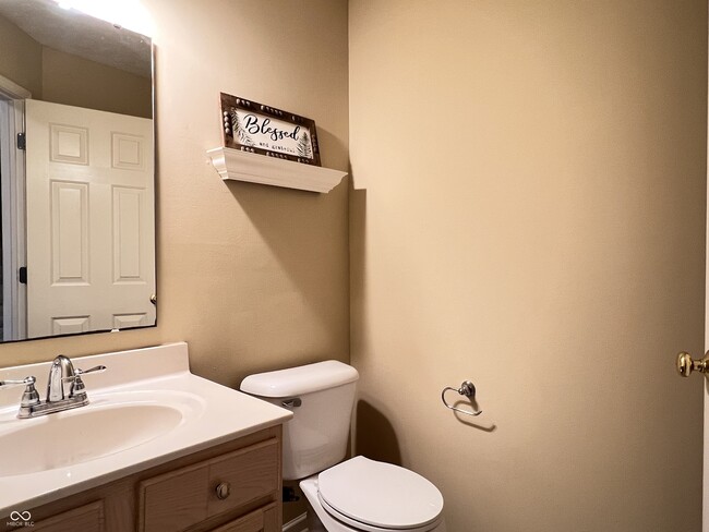 Photo - 5913 Sandalwood Dr