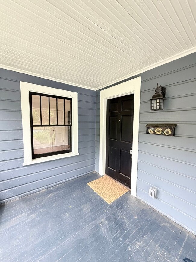 Photo - West Asheville Bungalow. 2 bedrooms, 1 bathroom. Great location!
