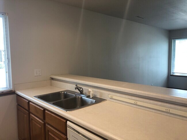 Photo - 1401 N. Dakota