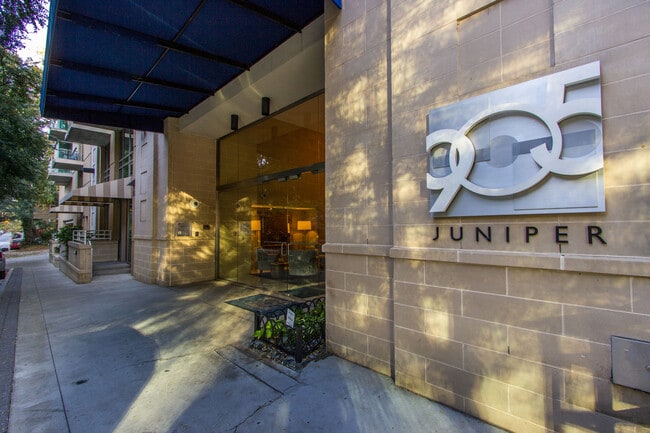 Photo - 905 Juniper St NE Condo
