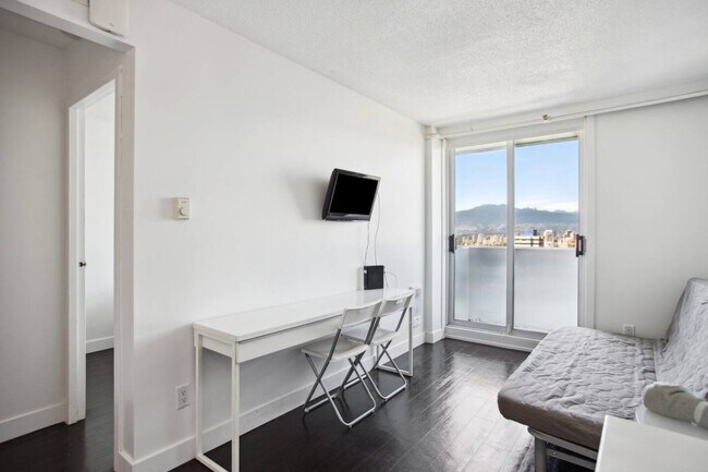 Photo - 1125 W 12th Ave Unit ID1051907P