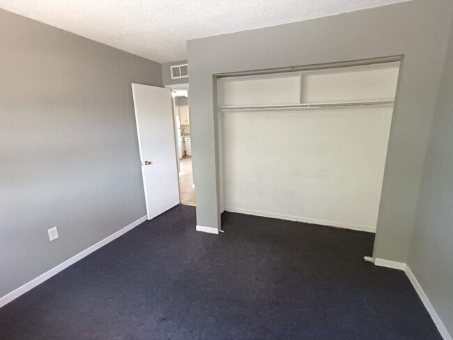 Photo - 400 E Orange St
