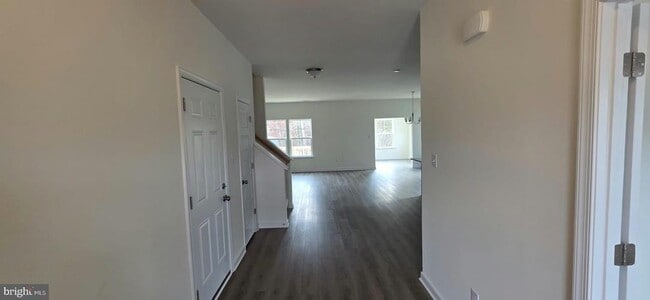 Photo - 3829 Kinalin Ln