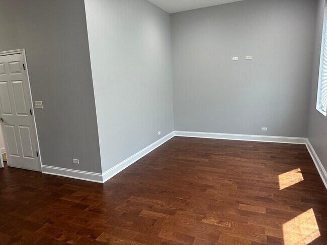 Photo - 3658 W Armitage Ave Unidad 1