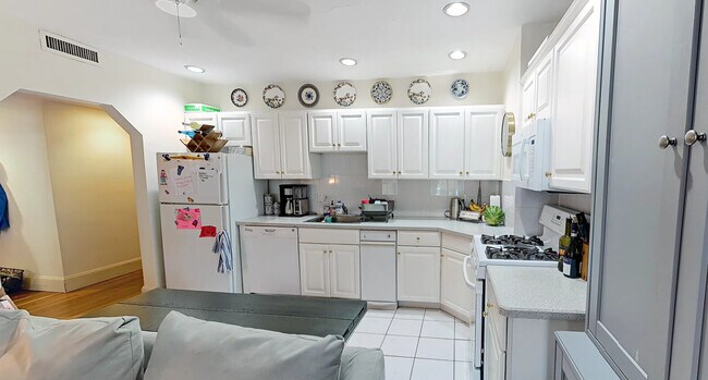 Photo - 18 Dean Rd Unit 1