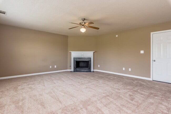 Photo - 119 Baywood Way