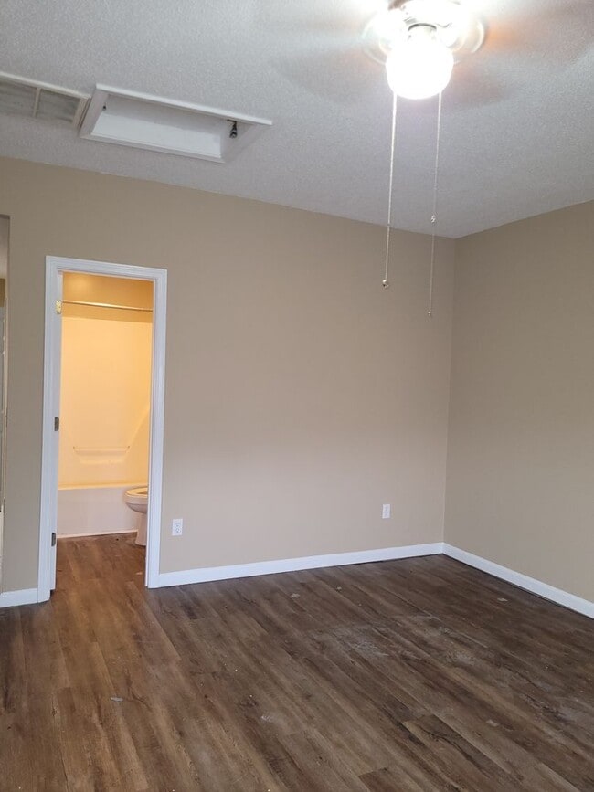 Photo - 70 GA-98 Unit Apartment 76