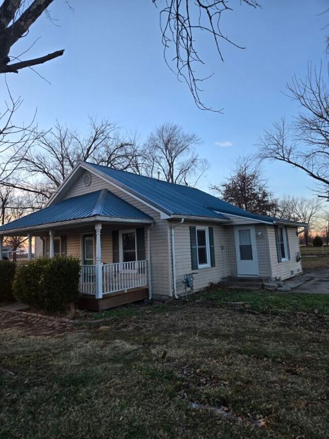 Photo - 2 Bedroom 2 Bathroom House For Rent in Farber, MO