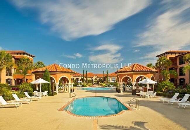 Building Photo - 5566 MetroWest Blvd Unit #305