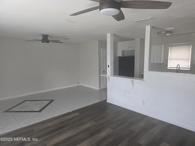 Photo - 3139 Searchwood Dr